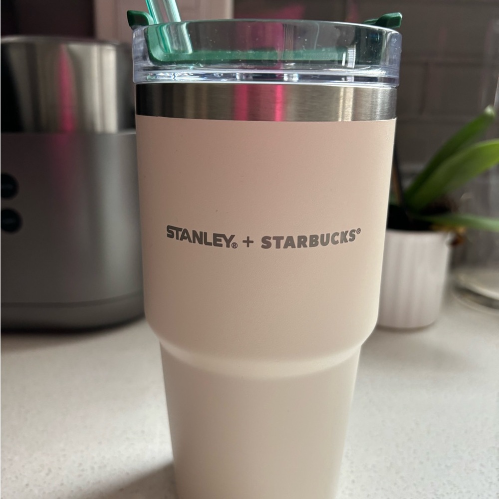 Stanley by Starbucks